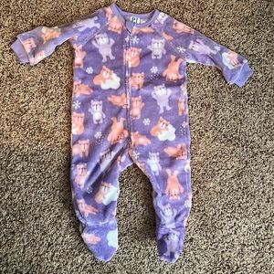 NWT - 6-9 month fleece footie jammies